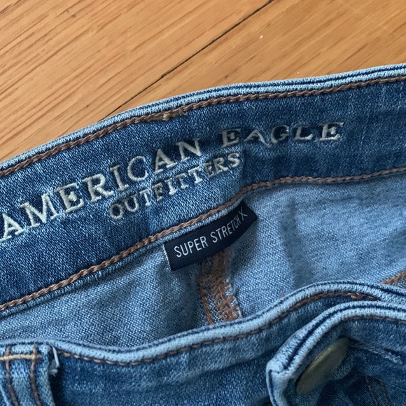 American Eagle ripped skinny jeans - size 10 - Picture 4 of 5